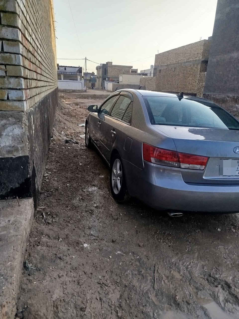 سلام عليكم 
سوناتة موديل 2006فول مواصفات عدة اشاير بل مري فتحة تحكم ستيرن شاشة بلادية كامرة خلفية بيهة صوت بل رواجز مصبوغة حزام قمارة كفالة عامة رقم بغداد مكينة كير خير من الله بيع مستعجل مكاني بابل المدحتية رقمي ***********سعر 84وبيهة مجال جية بغداد, العراق
