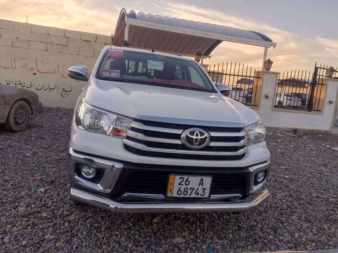 السلام عليكم للبيع هايلوكس  موديل 2025  بسمي صلاح الدين ماشي 5000 بعدو زيرو ماماشي كير عادي السياره وضع شركه بعدها زيرو كلين كلين بدون ضرر  السعر 265 بي مجال للطيبين  مكاني صلاح الدين الشركاط  رقمي ***********
