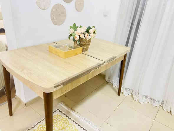 بۆفرۆشتن
فەرشەکان دانەی45هەزار قیاسیان 2×3
مێزەکە50هەزار
شوێن سلێمانی
*********** watsup,viber
