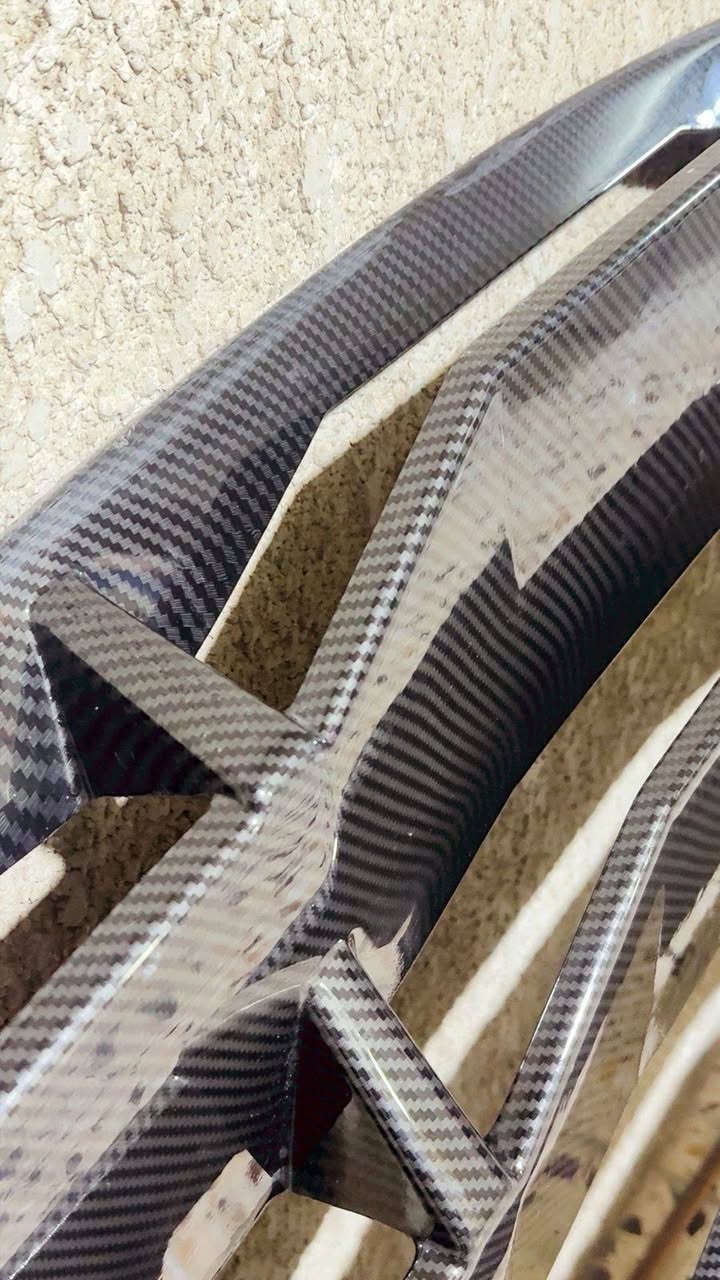 سكوب جامه خلفيه نظافه 99 %
مع جامه اماميه زرقاء بلادي تحجب 40 % من الشمس .. 
اتصل .. ***********
