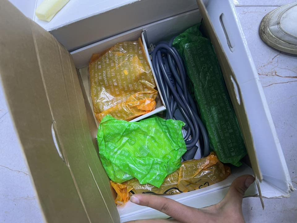 اكس بوكس ٣٦٠ كاسبر
اخو جديد ب١١٠ 
توصيل لكل مكان موجود غير مهكر بس وياه هارد
***********
