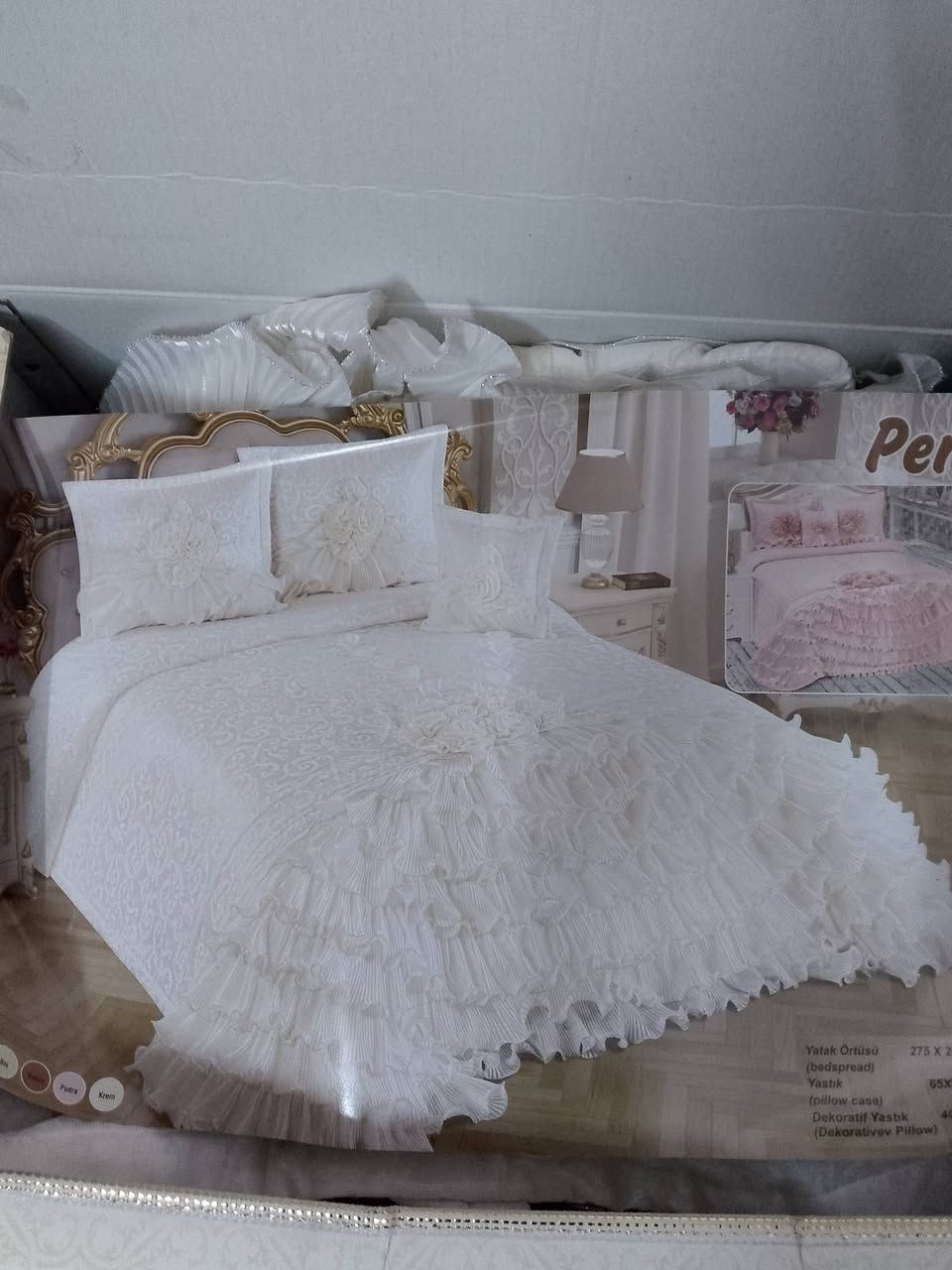 غراض زايدة عن الحاجة وعلى الفحص مكاني بغداد الدورة شارع الزيتون
 البايسكل ب45 الف مابيه اي تقص 
 الكاروك 40الف  
الكاوية الخضراء 15الف 
الكاوية الصفراء 5الف استخدام منزلي
 الكوسرة نضيفه جدا 20 الف 
النزلة نوعية ممتازة  نضيفه جدا جدا 50 الف 
 رقمي ***********
