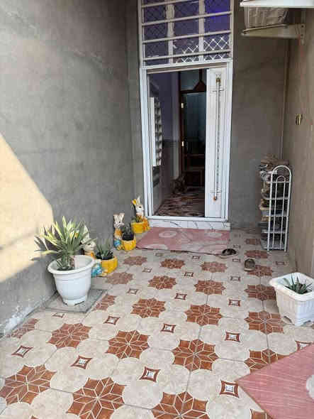 #ملاحــظــه .الدار #مــطـــلوب 83مـــليون مبـــادره
تســديد كــــل شهــــر 438الف 

🏠دار  #ثـــلاث طــــوابــق  بنـــاء حــــديـــث #للبــــيـــع 

فــــي حــــــي #الحــــسين خـــلف #مــدرسـه #حـــسن #شــحاته

__________________  
#طابـــــو #مـــــلك #صـــــرف
المساحــــــة // 125م  
الواجهـــــــــة // 6.250م  #تـــبلــيـط و #مـــجــــاري 
النـــــــــــــــزال // 20م 
__________________

🏗️🧱 #الطابــــــــــــــق #الأرضـــــــــــــي
غرفـــــــه نــوم وصالــــــــــة وهــــــــــول ومطبـــــــــخ  ومنــــــــــور ومجـمــــــــع صحيــــــــات وگــــــــــراج
🏗️🧱 #الطابــــــــــــــق #الثانــــــــــــــــي
 غـرفــــتين  نـــوم و وهــــــــــول و مــطــبــخ ومجمــــــــــع صحيـــــــــات
___________________

الـــطــــابـــق #الــــثــــالــــث 

غــــــرف نــــــوم

ــــــــــــــــــــــــــــــــــــــــــــ
 السعـــــــــر 65مليــون #تطــلوعه 
__________________
_________________💲

#مكتـــــــــب
                🏘️أمــــــــلاك بابــــــــل للعقـــــــار🏘️
#الكــــــــائن

☎️ *********** واتساب☎️‏‪0782 220 3665‬‏ واتساب
    شارع_الكرامة_قرب_الضريبة_مقابل_التخطيط_العمراني
        
_____________________________________________
