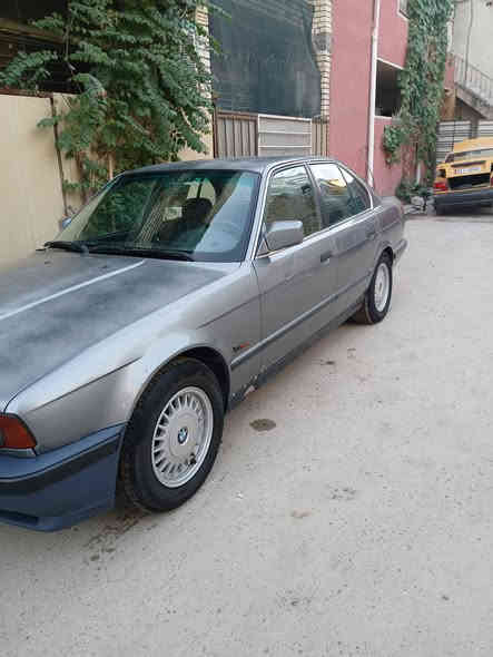 سلام عليكم من رخصه الادمن المحترم للبيع ٥٣٥  بيهه نقوصات بسيطه ماكو وكت اكملهن سنويه لل ٢٧ بسمي تحويل ثاني يوم موديل ١٩٩٢ غير متواجد ع الفيس رايدهه ٤٣ بغداد الشعب للستفسار ***********
