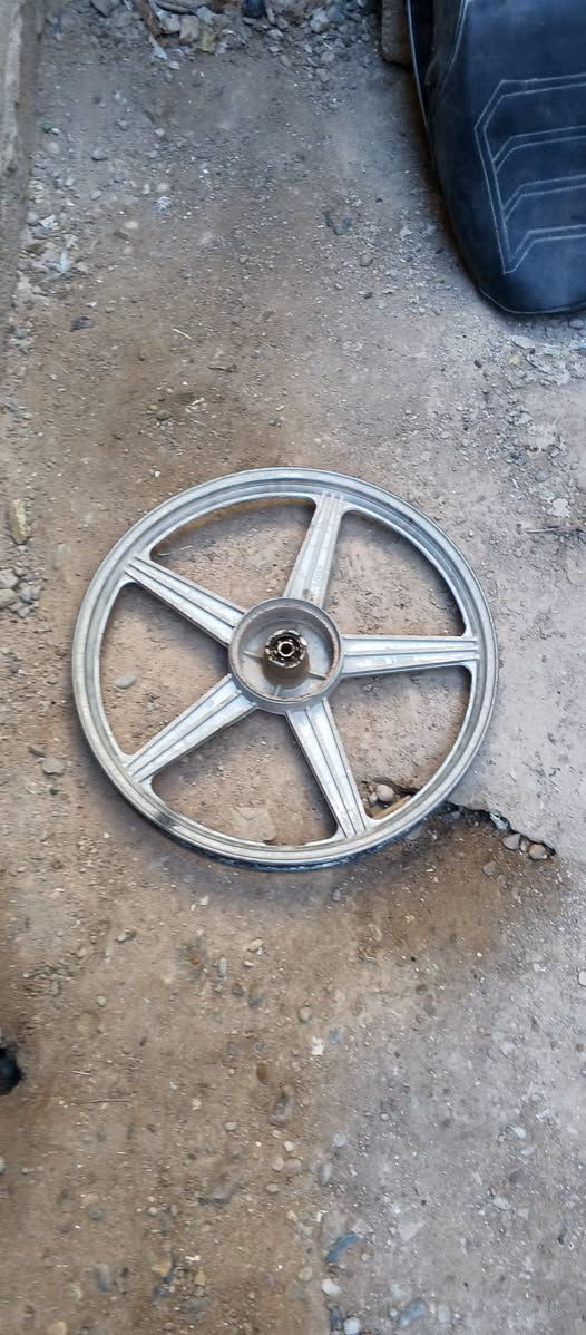 سلام عليكم غراض مال دراجه إيراني البيع كلمن وسعره مكان ميسان والماعده بلاش عمارة, ميسان


**إذا كنت صاحب هذا الإعلان وتريد حذفه لأي سبب، رجاءا أرسل رسالة إلى الدعم الفني**