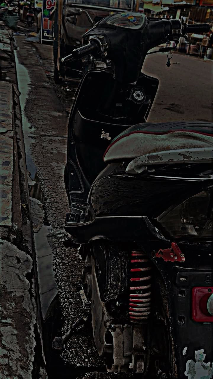 سلام عليكم دراجه ماكس عدله للبيع نضيفه دراجه بلادي دراجه حلوه نضيفه عارضهه 500 وبيهه مجال دراجه كلشي مناقصهه بس دبلات امامي فقط مكاني بغداد الشعب بشارع عدن خاص ما متواجد هاذ رقمي بي واتساب ***********
