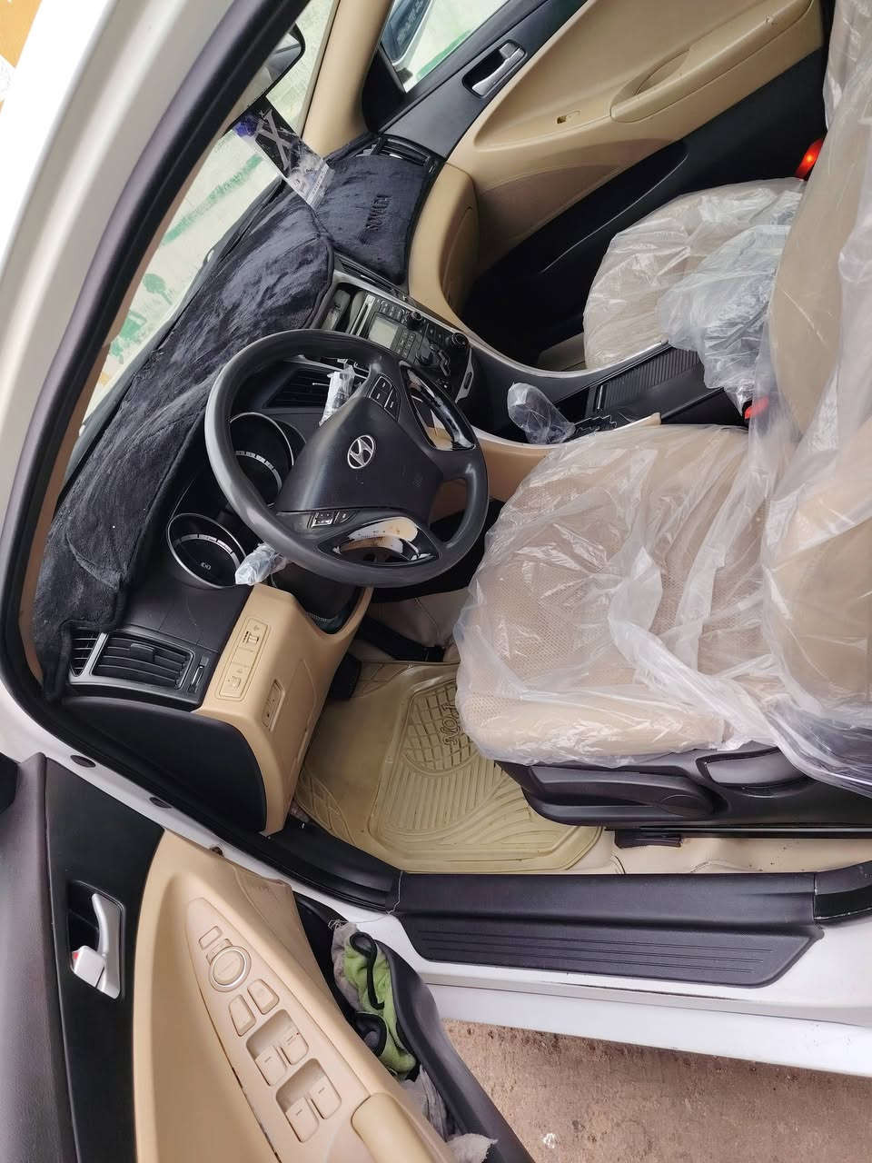 سلام عليكم
سوناتا ٢٠١١ خليجي رقم بصره مميز تحويل ثاني يوم سنويه منتهيه بيه ٥ قطع صبغ ابيع أحزام وبيه طخه خفيفه بل خلف وداير خلفي جاهزه مكفوله من ضربه قويه وكص جاهزه حداده ٧٠ بل ١٠٠ مكينه ٢٤٠٠ دووش
سعر ١٠٣ وبيه مجال مكاني بصره
***********
