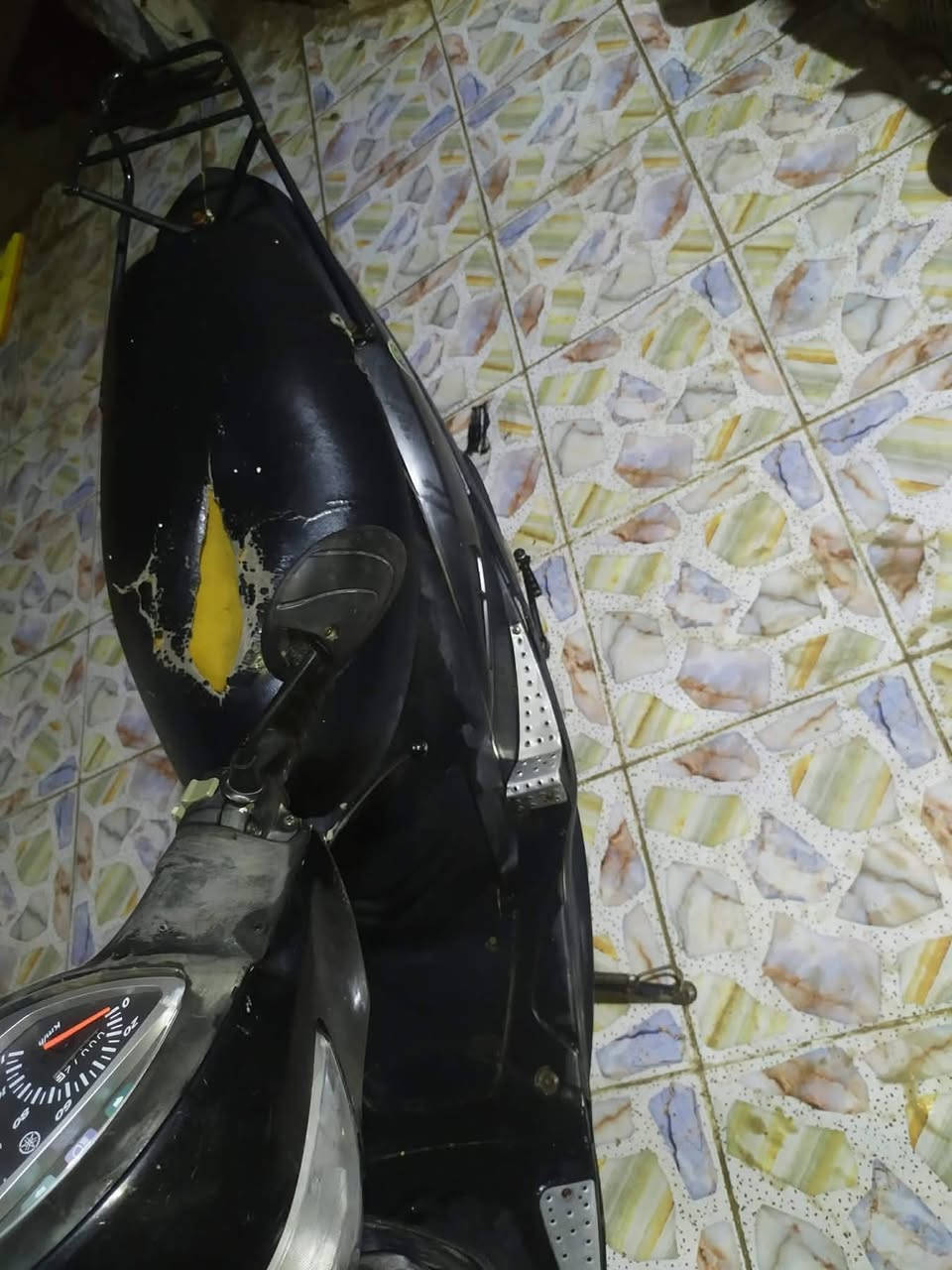 سلام عليكم دراجه للبيع الدراجه شغاله شرط شلعه وعدل مفوله 🚀كهربائيات شغاله كلشي شغال السعر 400 وبيه مجال بسيط مكاني حله نادر الأولى متواجد عل فيس والرقم للاستفسار ***********
