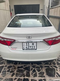 كامري ٢٠١٦  مواصفات فول بصمه  وسلايد روف تبريد امامي خلفي  كراسي كهربا...