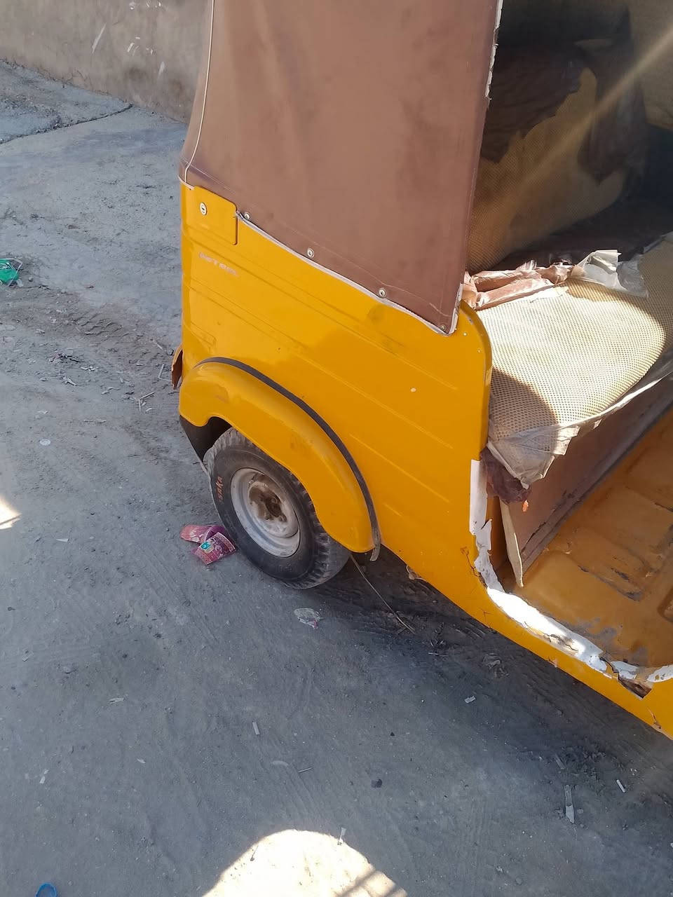 سلام عليكم تكتك لبيع مديل 2018أوراق تكتك خير من لله مكينه جديد اكسن جديد اكلاجات جديد تكتك كاعيه عوزه تعمير السعر 3700ويبه مجال بغداد الامين اثانيه  ***********
