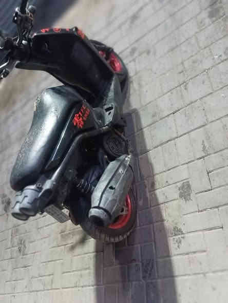 سلام عليكم  شباب دراجة سكنس جبلي  درجة نضيفة شاير كلوبات تدشول علي ناصي  كامله مكمله شلعة ومعدل  سعر 900 بيه مجال الطيبين بكاني بغداد  هاذة رقمي ***********
