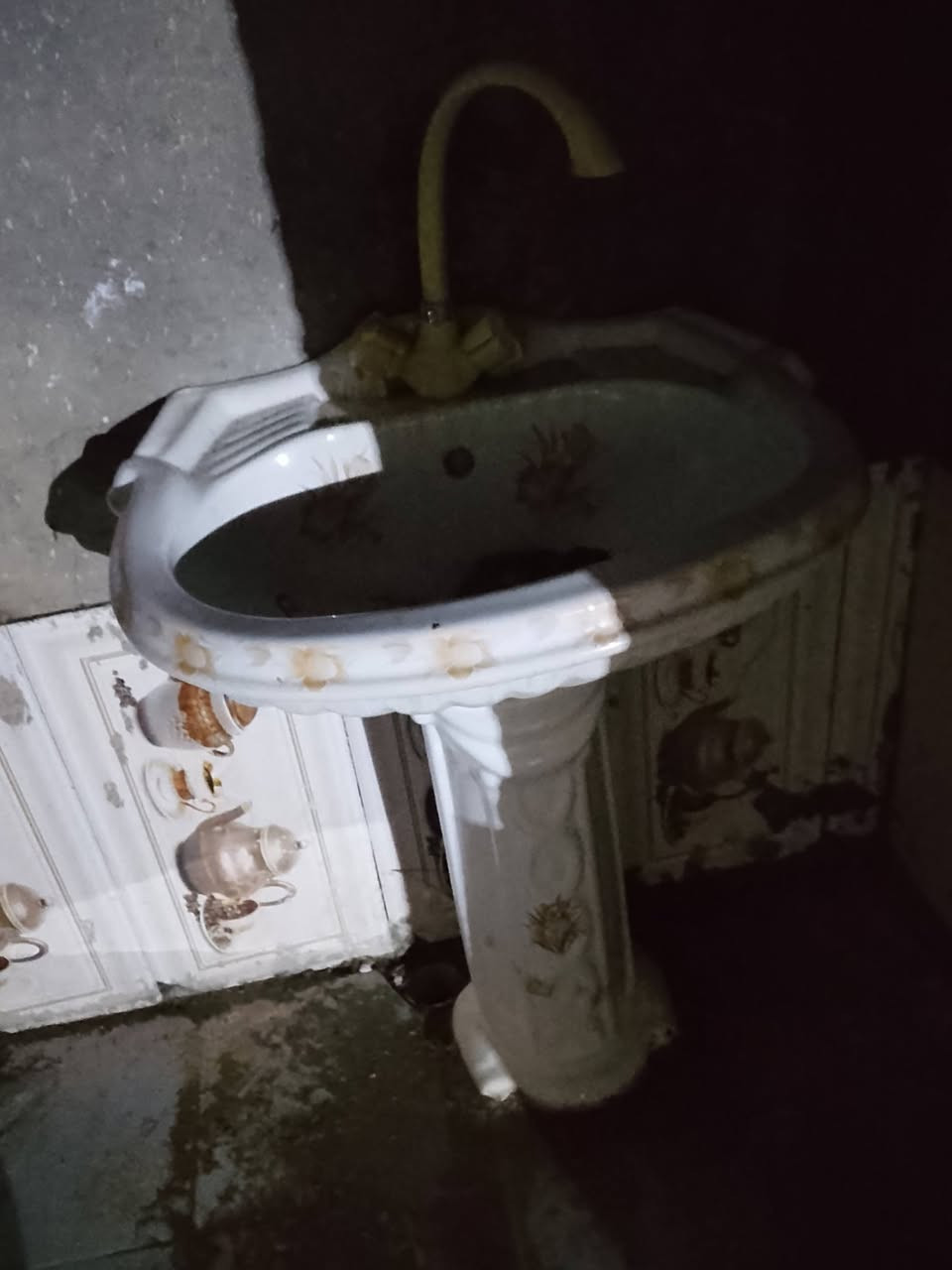 سلام عليكم غراض للبيع كلهن ب80وياهن ميزان ما مصوره


**إذا كنت صاحب هذا الإعلان وتريد حذفه لأي سبب، رجاءا أرسل رسالة إلى الدعم الفني**