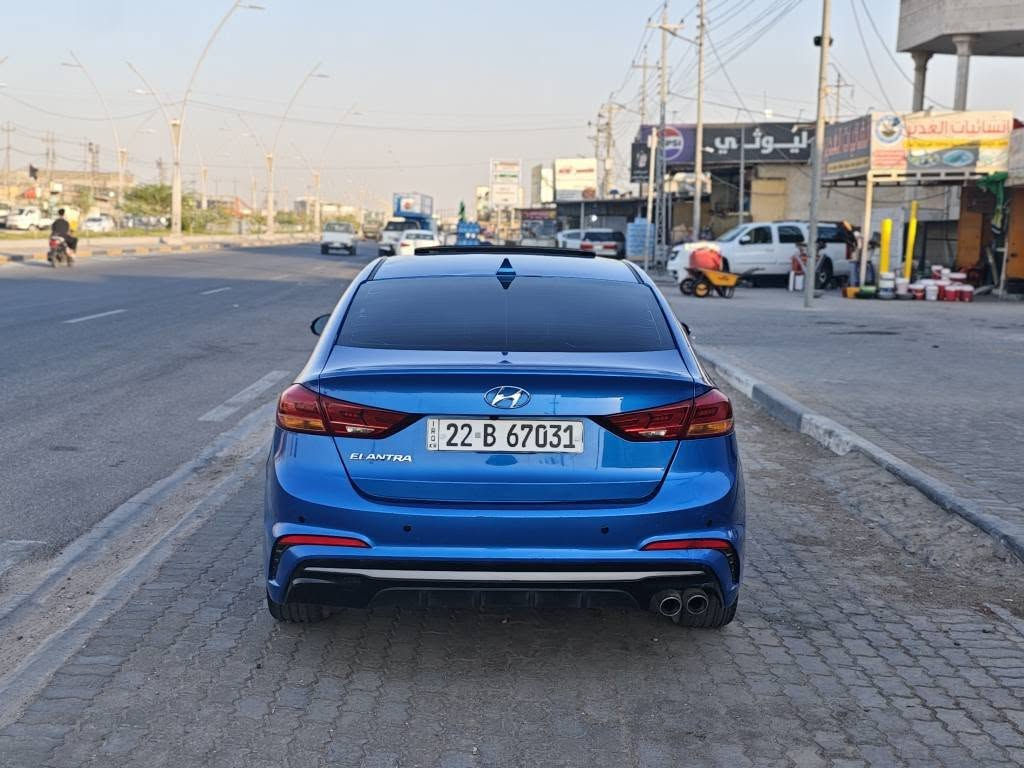 النترا 2018 امريكي محرك 1600تيربو 
*********** السعر 98 السياره فول مواصفات
رقم اربيل تحويل وكاله تبريد شقال هنا بلعراق بيهه صبق باب وجاملق خلفي بدون داخل البصرة, العراق
