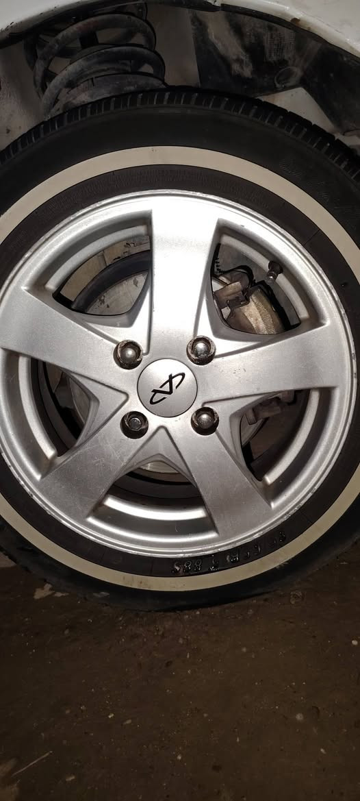 شيري اي فايف كير عادي جاهزه من كلشي تدفئه تبريد محرك ابلادي ماملعوب بي ماشيه ١٧٨ الف سياره ٢٠٠٨
***********
شيري اي فايف كير عادي جاهزه من كلشي تدفئه تبريد محرك ابلادي ماملعوب بي ماشيه ١٧٨ الف سياره ٢٠٠٨
