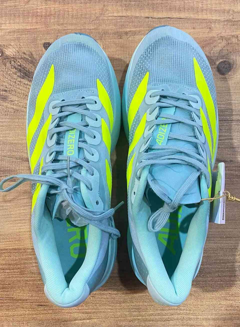 adidas
شرط تفحص واعلى كوالتي ماعجبك رجع 

44-43 
فوت لصفحتي وشوف بضاعتي


**إذا كنت صاحب هذا الإعلان وتريد حذفه لأي سبب، رجاءا أرسل رسالة إلى الدعم الفني**