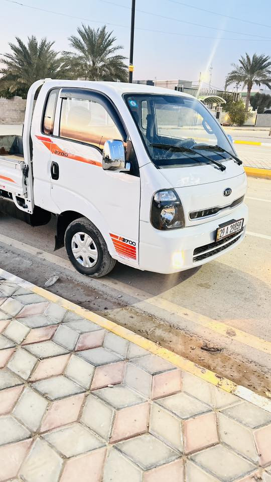 كيا 2015البيع    السياره كفاله  من الصبغ  مكينه  حتى بخار متبخر    توهي مجفته  وذني  الطخات ماشرات عدك  مكانه 
السياره واسط    سعر 107    
الستفسار ***********
