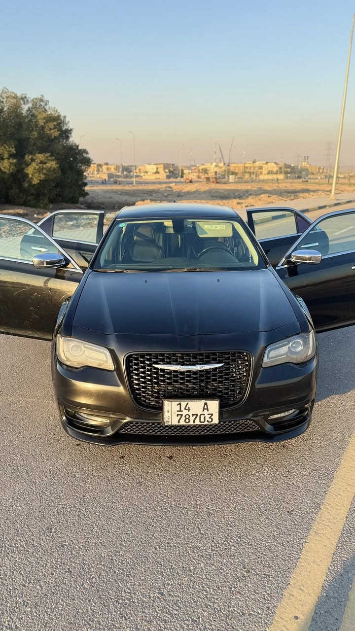 اوباما 18 معلايه23  لمتيدد
كفاله عامه ماعده البنيد تبديل سياره نضيفه مكينه ٣٦٠٠ سياره فول بدون فتحه رقم بصره بسمي تحويل ثاني يوم موصفات عاليه كلش حلوه السياره لغد شاصي سليم 
مكاني بالبصرة 
*********** 
١٩٥ وبيها مجال
