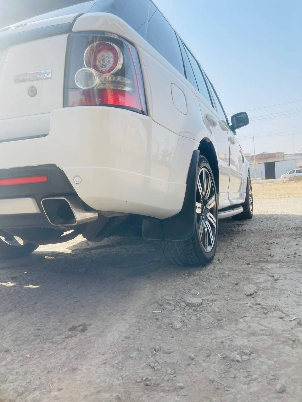 رانج روفر سبورت 2007 (محدث 2013)

رقم سليمانية
فول مواصفات واحد
فتحة سقف
تحكمات + 4 شاشات
بجم زنون
غرفة جديدة (جوبلسات)
ومواصفات الرانج معروفة
محدثة 2013 درجة أولى

مكان السيارة: الديوانية - مركز المدينة
السعر: 🟧 السعر علق يوصلك السعر 📮
للتواصل: ***********

#رينج_روفر_سبورت #رينج_روفر_2007 #الديوانية #محدثة_2013 #فول_مواصفات #بيع_سيارات #SUV
