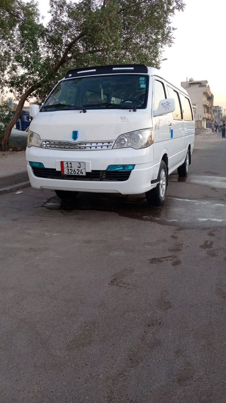 سلام عليكم جنبي للبيع موديل 14 سلام 20 سياره كفاله عامه قطره صبغ ما بيهة سياره بسمي مكينه كير أكسل كفاله مكان سياره بغداد مدينه الصدر رقم ***********
