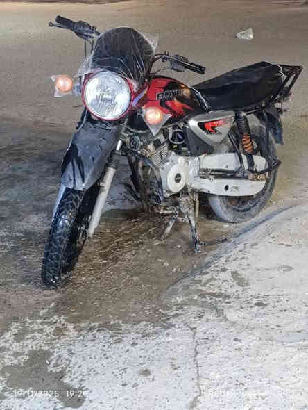 السلام عليكم متاح دراجه بوكسر شلعه ومعدل فول مكاني حله بكرلي السعر ٦٥٠ رقم الهاتف ***********
