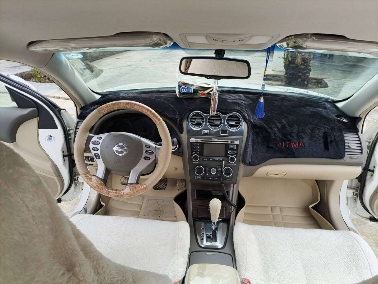 نيسان التيما خليجي موديل 2010/  4سلندر لبيع سعر 130 كير مكينه ضفيره مكفولات تخم تاير حداديه جديد كابون بانزين بيها مري كهربائي اشاير بل مري  بصمه بوب بصمه تشغيل كتلوك الشركه وياها رقم سليمانيه بسمي شرط التحويل ثاني يوم سنويه نهايت ال 2030 شراي اتصل وتدلل مكاني ديالى جلولاء
للاستفسار‏‪***********‬‏
