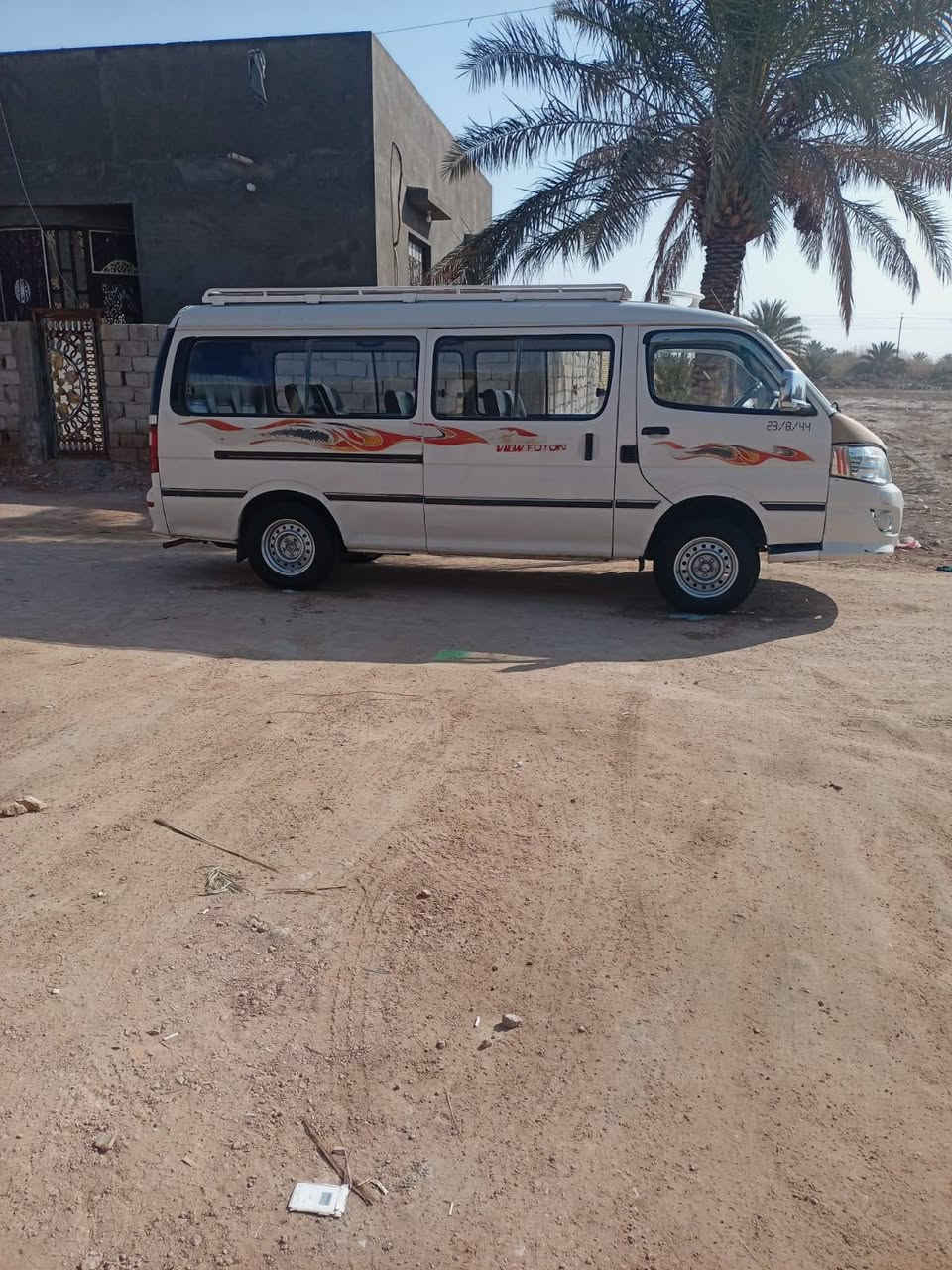 سلام عليكم فتون للبيع مديل 14 رقم كربلاء سياره نضيفه مكفوله  مادور ثاني يوم السعر 65 اني مكلف بنشر اتصال على ابو سياره ***********
 الرقم ثاني ***********
