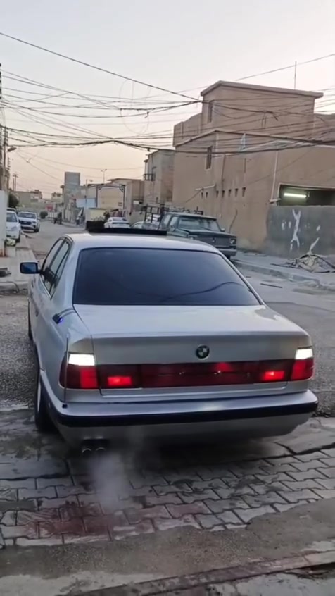 السلام عليكم من رخصة الادمن المحترم ربي يحفظكم جميعاً 520موديل 93كير عادي شوفت عينك بيع 75مراوس حسب القناعة ‏‪0788 737 0665‬‏
