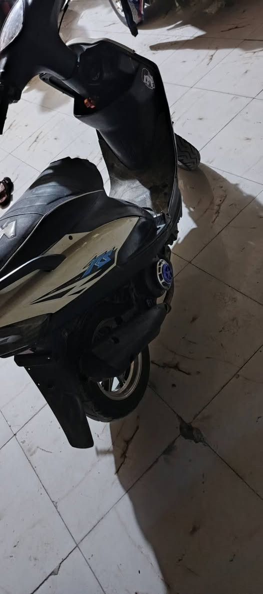 للبيع ماكس عدله
نكره سلف شغال هندر شغال
بك لايت + لايت + بريك خلفي شغالات
بيها نواقص خفيفه وبيها خيط تبخير توه بادي
سعرها 450 وبيها مجال للشراي 
العنوان القرنه هور السعد
متواجد خاص


**إذا كنت صاحب هذا الإعلان وتريد حذفه لأي سبب، رجاءا أرسل رسالة إلى الدعم الفني**