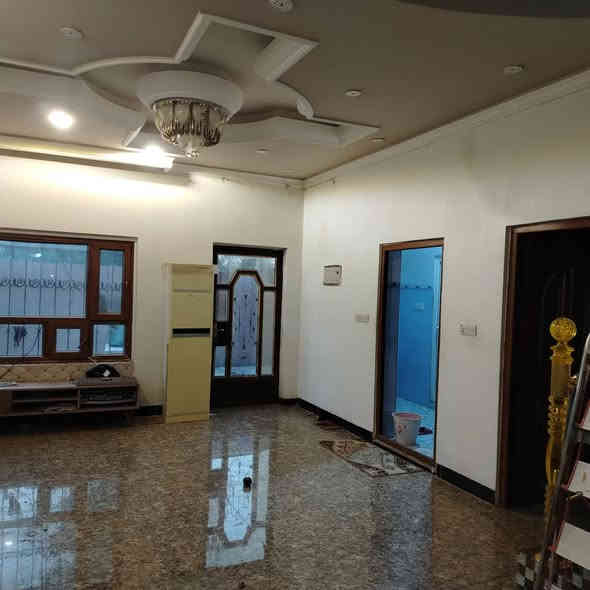 اعلان
((خانقين - امام عباس-قرب القائم مقاميه))

دار للبيع ((طابو زراعي)) مساحه ((١٦٠متر )) طابقين فول موقعه كلش حلو قرب القائم مقاميه
الطابق الاول ((1 غرفه نوم هول استقبال مطبخ صحيات كراج حديقه))
الطابق الثاني ((2 غرفه نوم هول صحيات)) البيت سيراميك وسقف ثانوي(( الدار فارغ)) 
للتواصل يرجى الاتصال بالرقم
***********
