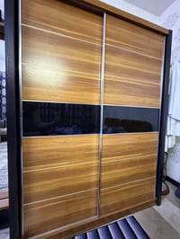 خشب تركي • شبه جديد • ميز تواليت