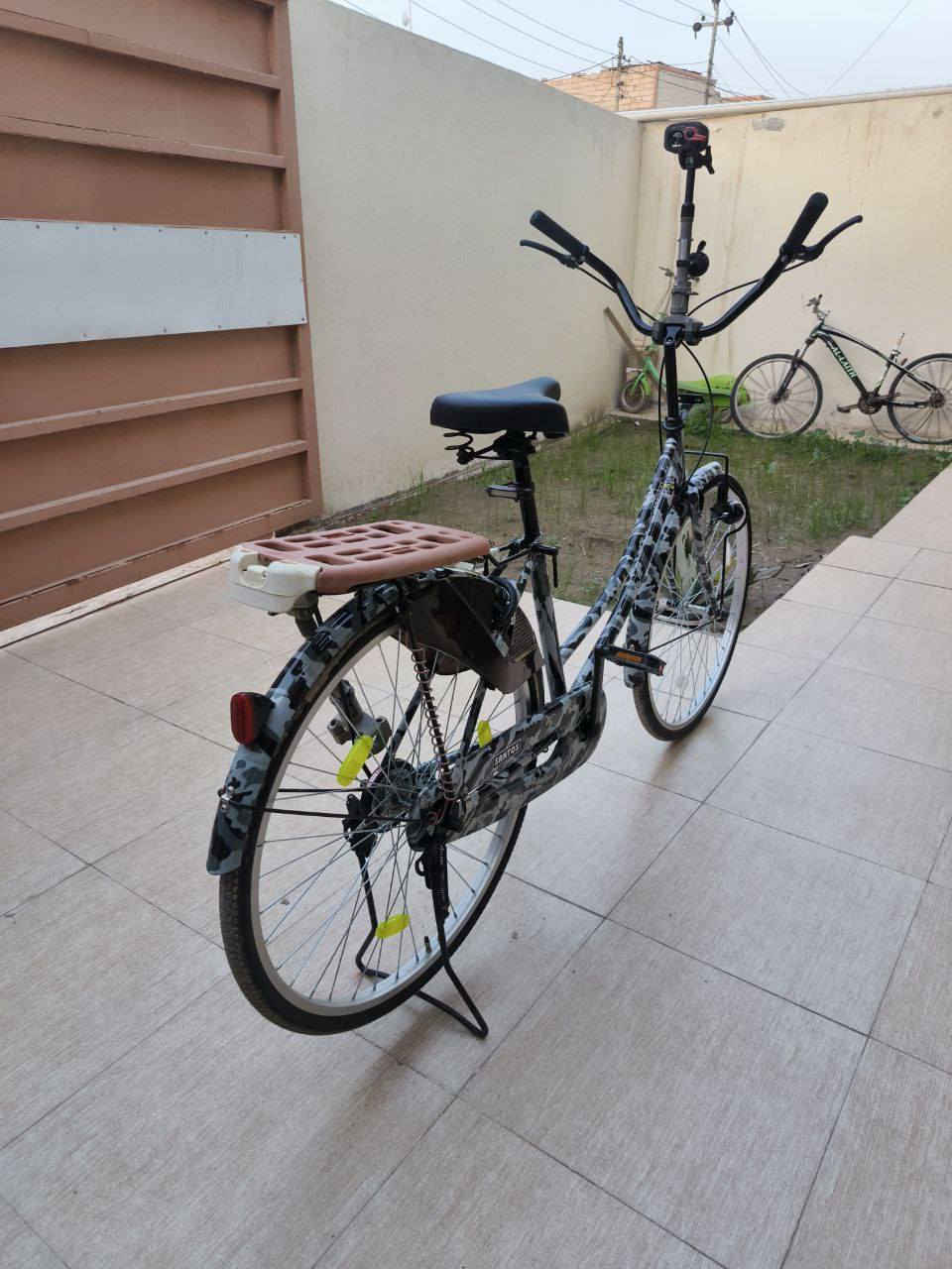 باسكل للبيع فول نضافه موديل 2025 السعر 130قفل مكاني حله حي الجزائر خلف مستشفى الحياه  الأهلية ***********
