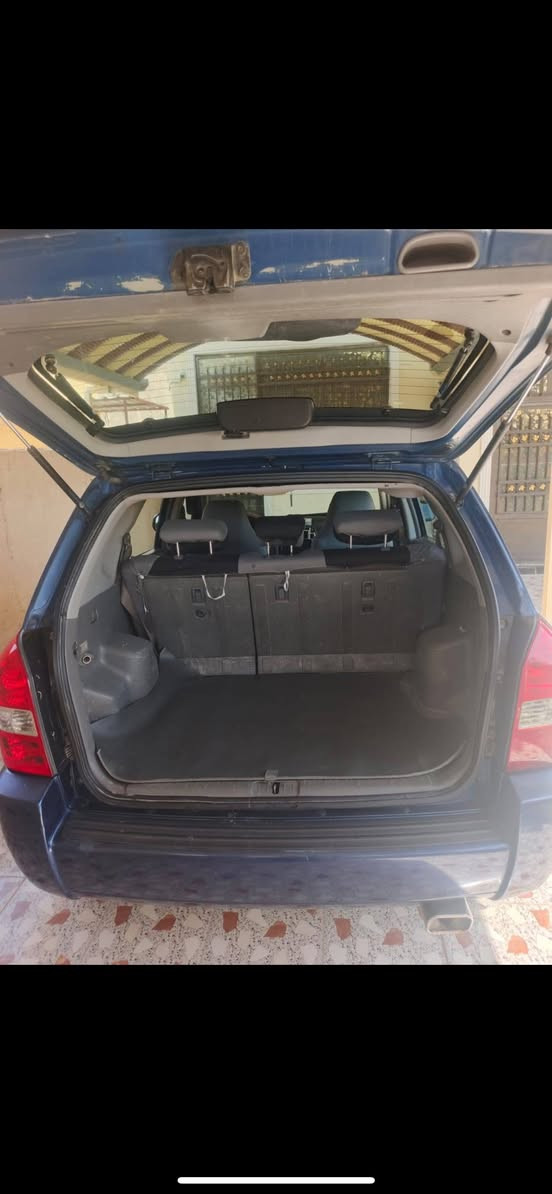 السلام عليكم
توسان 2007  وارد خليجي محرك ٢٠٠٠ دوش خير من الله رقم. بغداد  انكليزي تحويل ثاني يوم تدفئة تبريد كله شغاله ما بيها اي نقص
السعر٩٣ مكاني بابل المحاويل
للاستفسار اكثر
***********
***********
