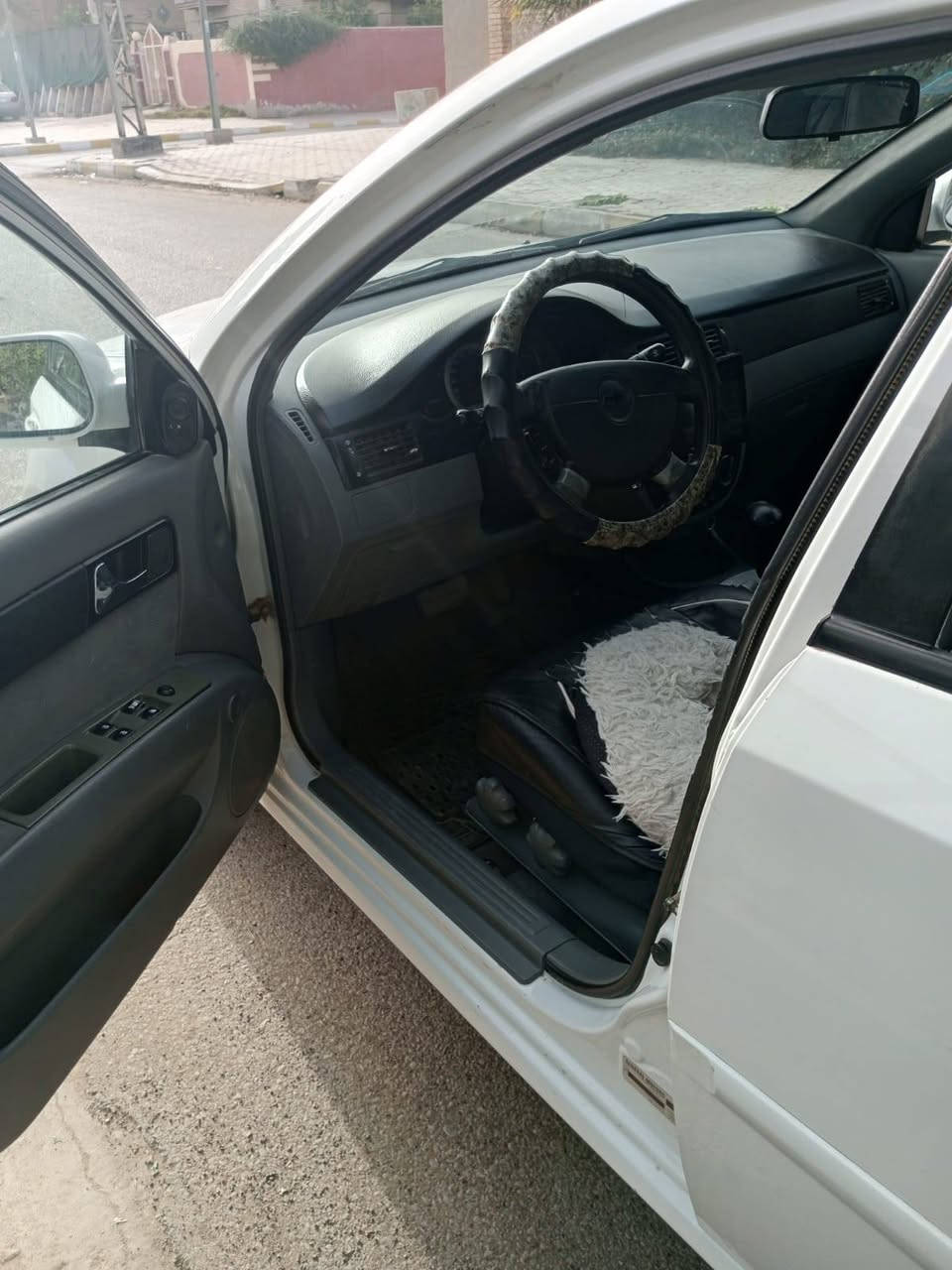 سيارة أوبترا موديل 2012
رقم بغداد الإنجليزي (باسمي)

السنوية تنتهي 2030

مشروع وطني

 حدادية جديدة

 تخم تاير جديد

بطارية جديدة 

حجر صالنصة جديد

گير جديد 

البريد ممتاز

بلكات مع تخم واير جديد

مجموعة الفيوزات جديدة

كاميرا خلفية مع شاشة عرض

المكان/ واسط 

السعر /82

السيارة جاهزة 

للتواصل والاستفسار: [***********]
