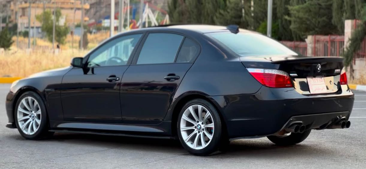 BMW E60 525i nozl kwrt 2007 
سڵاوهاورێیان ئەم سەیارە بۆفڕۆشتن مەکینە 525 نۆزڵ کورت مەڕخوب گێڕو مەکینە وکارە بای بەشەرت سەیارەکە بیلاد M سەیارەکە سەقفوحیزام بەشەرت بی دەحمو لیدران سەیارەکە لەسەر دەقی شەریکە ماوەتە وە بی چاڵو شوخت فول مواسە فاتە سڵایت پێشو دوا حاسەو کامیرە  تاقم ویلی بیلاد M سیدی بۆکس بەگلایتی M5شاشە گەورە سوکان کارەبا سوکان خەزن سوکان نیو فڕە کوشن M کوشن جڵد کوشن خەزن کوشن کارەبا کوشن هیتەر تەبرید ساردو گەرم مەزبوتە ئاوینە شەفت لایت ناوچەی کویر 
چوار دەبڵی کۆلیفە ری لەسەرە Absًتراکشن مەزبوت کارەبای هەموی مەزبوتە بەشەرتی کۆمپیتەر سەیارەکە نیلی تۆخە ڕوبەڕو لە رەسمە کان جوانتر نەبو پارەی ڕێگات دە دە مە وە بڕخو بە بڕخوی بەشەر ت دەفڕۆشم بنی سەیارە کە لە سەری جوانترە بەردی گزۆزی تیدایە بە شەرت بە شەرت دە فیتەرو دە کۆمپیتەر دەی فڕۆشم شوین رانیە بونرخ نامە بنیرە 
*********** رانية, السليمانية
