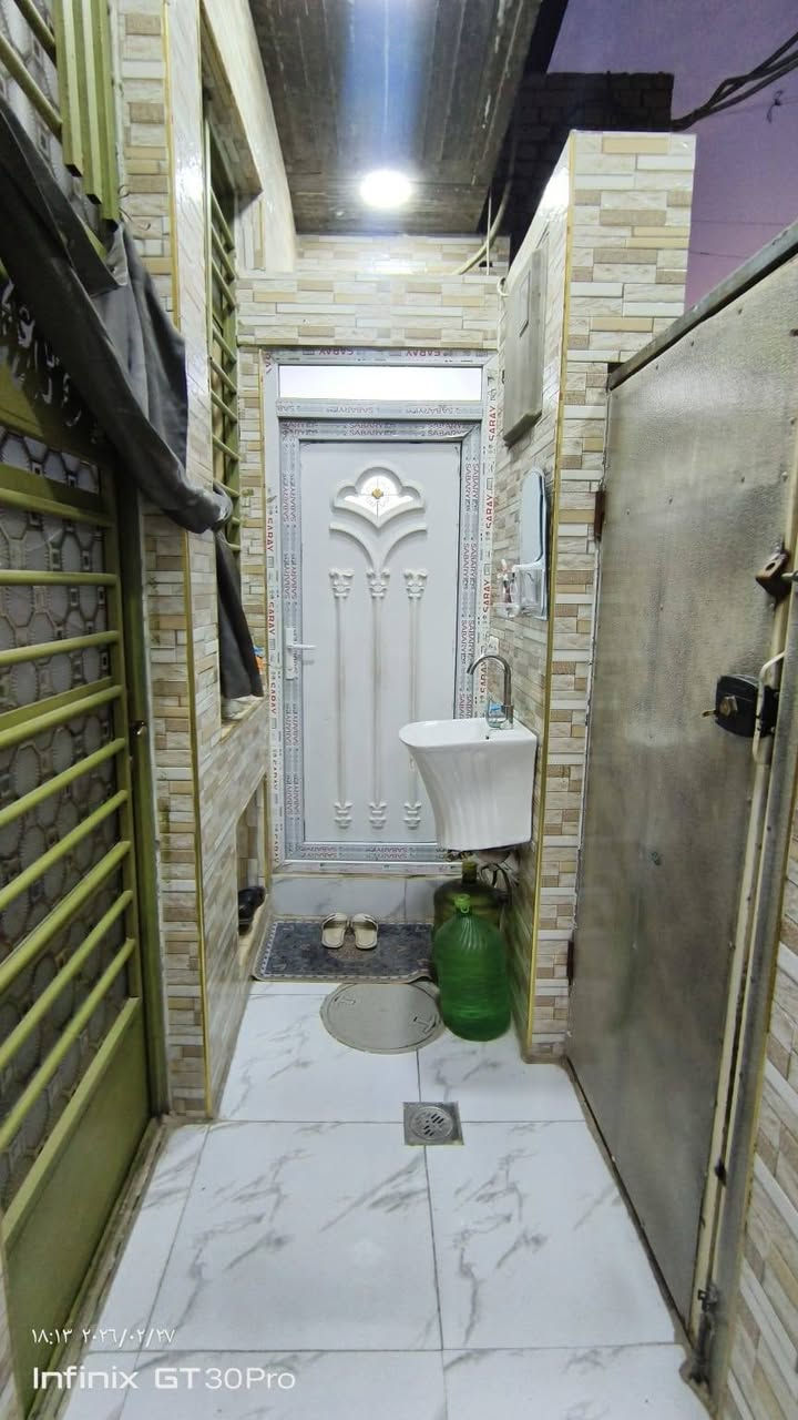 سلام عليكم نصف قطعة البيع مساحه 75 ركن مربع بنا جديد سعر 145 او بيه مجال قطاع 70 ***********
