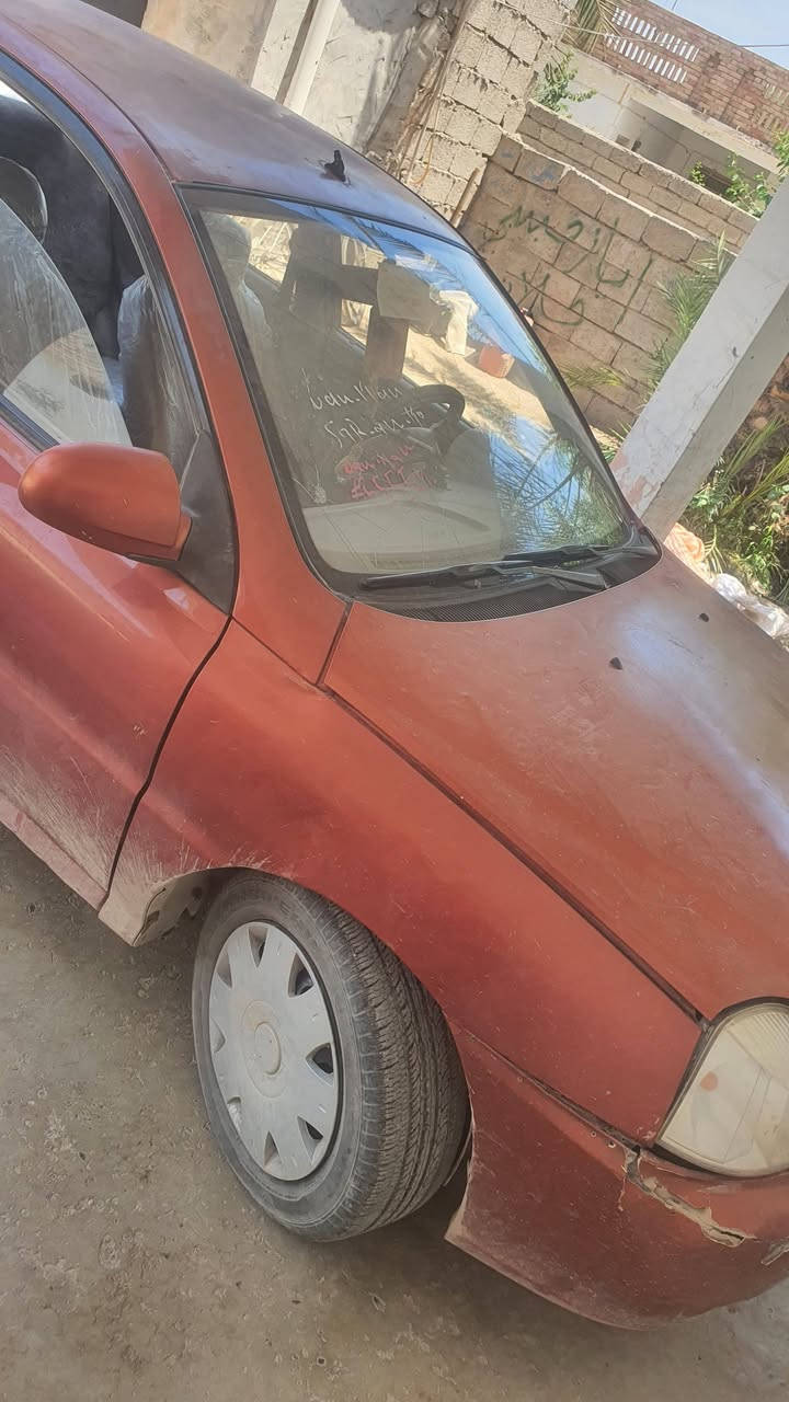 السلام عليكم
كيه ريو للبيع #حبل_حبل يعني لا مكصوص ولا امسجل

كير ومحرك شرط لاتبخير ولا صرف كير عادي

تايرات نص عمر  باتري جديد تبريد شغال 

ايعوزهه صدر فقط سياره كاعده وحلوه

السعر 24وبيهه مجال  للستفسار

***********
