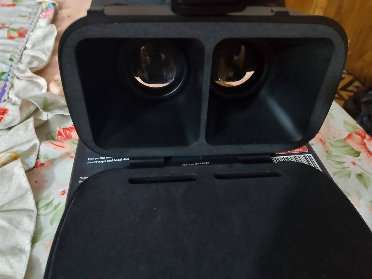 للبيع يخلون بيهه الجهاز ماعرف شسمهه سعر 8الاف


**إذا كنت صاحب هذا الإعلان وتريد حذفه لأي سبب، رجاءا أرسل رسالة إلى الدعم الفني**