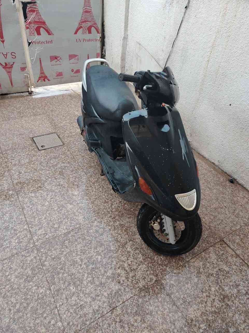 سلام عليكم ماكس فورتي ١٤٠ مكينه  ناعمه شلعه معدل حلوه كفرات ختم واحدة اي نقص مابيهة كهربائيات كامله تشغل سلف هندر  بيع او مراوس مكاني غزاليه رقم واتساب ***********
