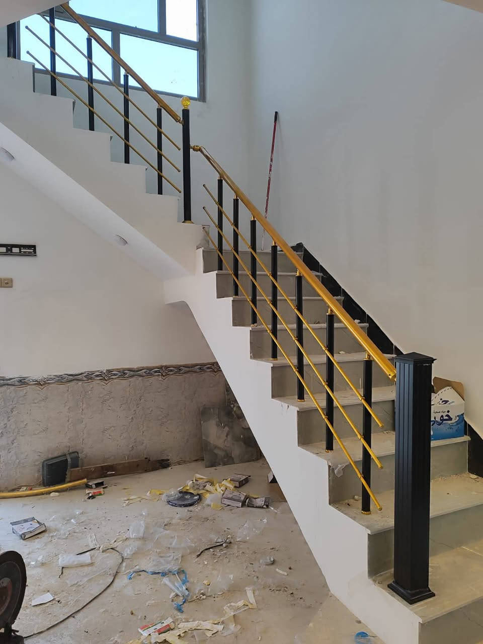 السلام عليكم
عمل المنيوم و  pvc شبابيك بوب 
محجر درج دائري
محجر درج عدل
محجر زجاجي 
وحسب الطلب الاسعار تبدي من 45 لل 65 

للاستفسار 
***********  . او تواصل خاص
