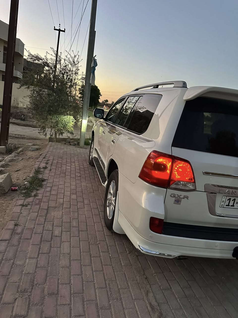 سلام عليكم للبيع مديل 14كفاله عامه رقم بغداد بسمي  مكان السياره كربلاء   ***********
