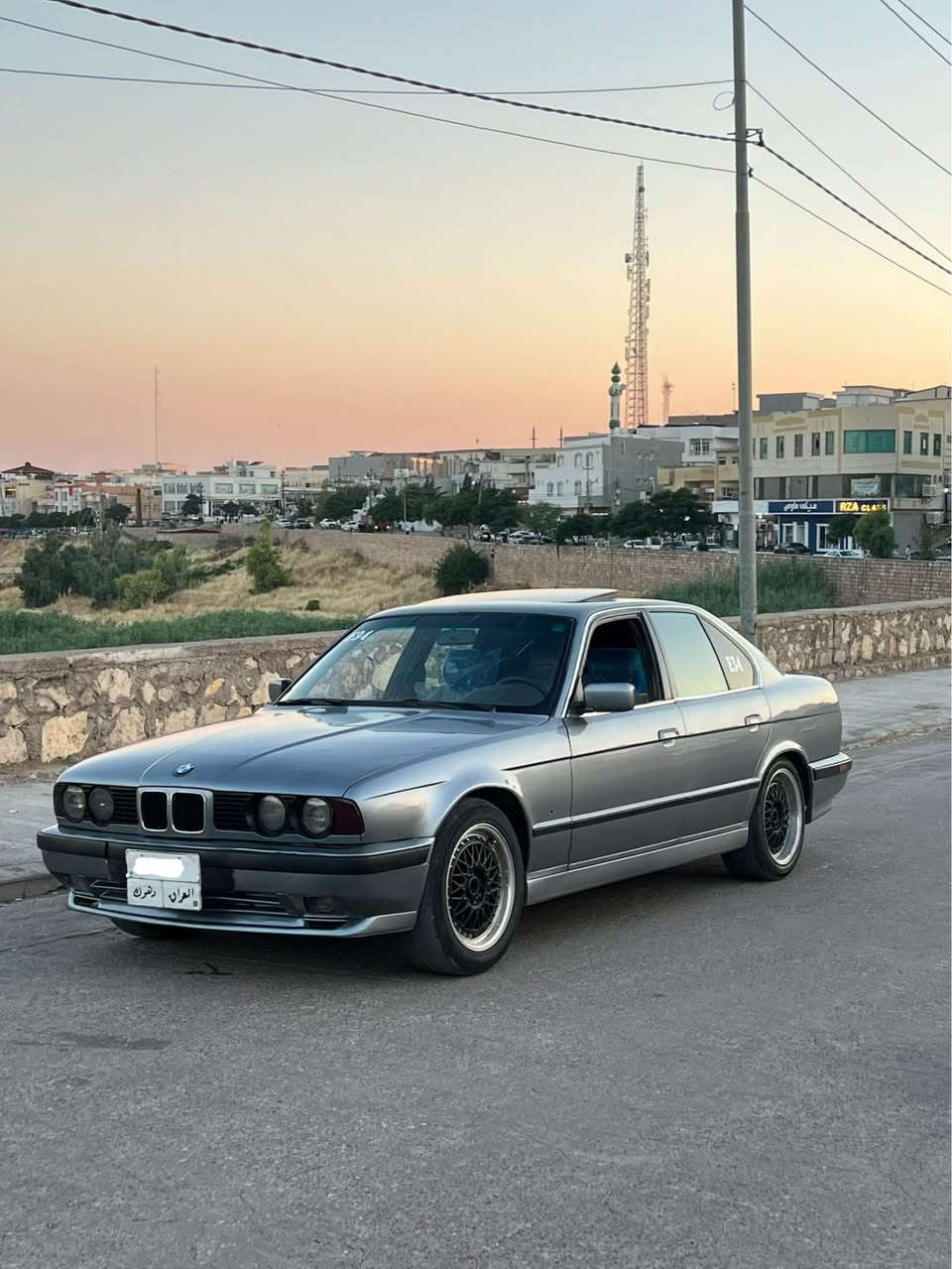 اbmw
سعر🔥😳🔥😳
فروشتن520iكبس
90كيرعادي Zf✈️
اكسل خفيف🌪️
داخل رصاصي
سوكانM 
سلايد
دعاميي سبورت
گير و مكينەی بەشەرت
تازه صبوغ عام كرايه
كهربائي مزبوط
برانەوە وەرگەران تحويل وكاله غرامه بەشەرت
100$غرامەی لەسەرە دوای معمەلە  ئەتدەمەوە
شوين:ئاكرئ📍
___________________________________
لبيع BMW
                         ً.                          520iكيرعاديZf✈️
محرك مسكر عدل
اكسل خفيف
دواخل رصاصي 
فتحه
دركه M
دعاميات سبورت
صبغ عام جماليه جديد بدون حادث
كير محرك شرط
كلاج وعينه جديد 
كهربائي  كل شغال
كص مكلوب تحويل وكاله غرامات كل شرط
عليها ١٠٠$ غرامه تجاوز السرعه
بعد معامله تنزل سعر
مكان سيارة/عقرة-قريب موصل اربيل📍

***********
*********** اكر, نينوى
