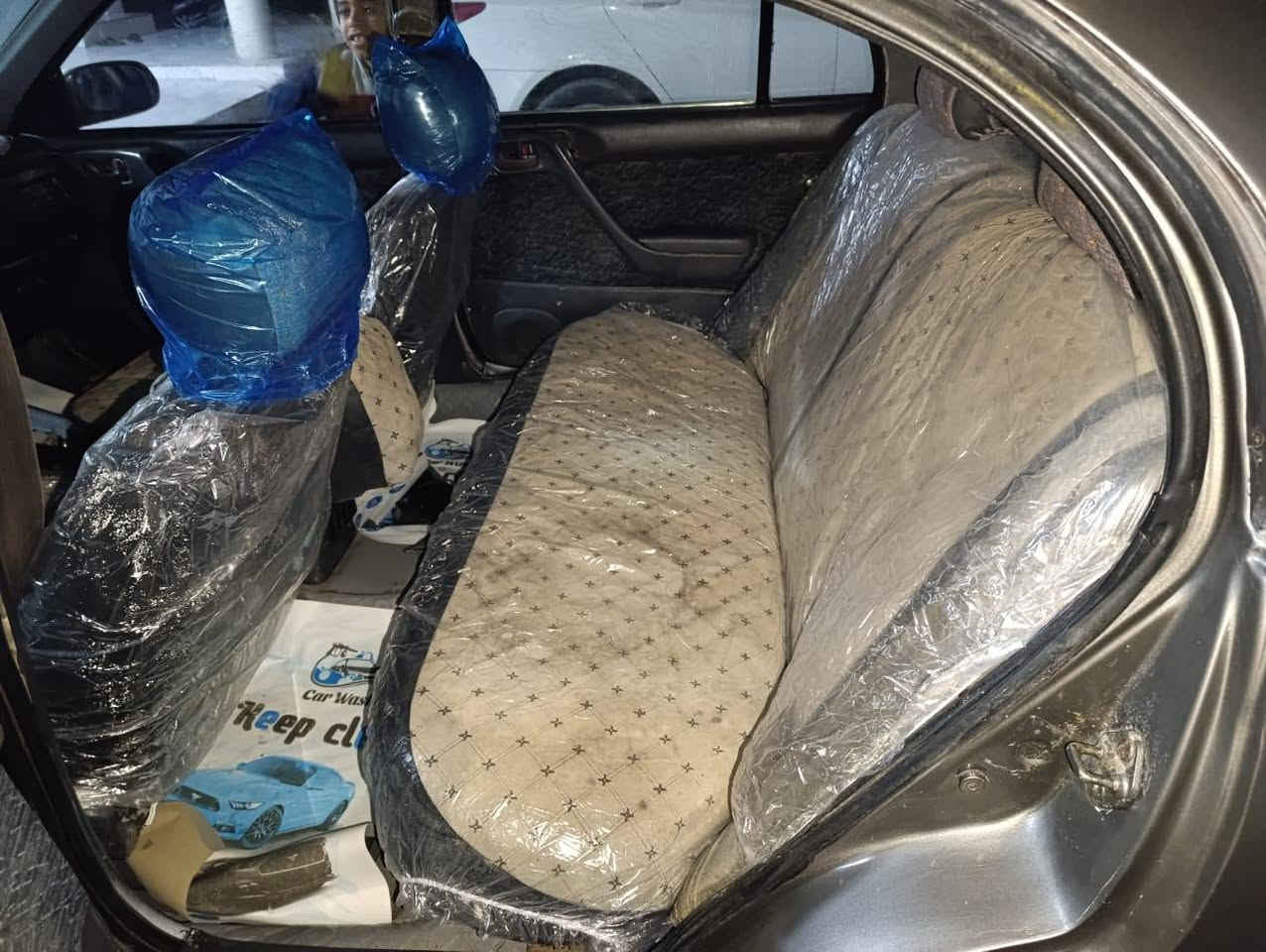 سلام عليكم كرونه نفخ  مديل 94 رقم نجف ابسمي مداور ثاني يوم سنويه مجدد 28 مكفوله من كص وضربه ونقل جثه مكينه كير حداديه تخم تاير كله جديد تبريد شغال سنتر لوك جام كهربائي سياره جاهزه على أخير حبايه مال جناي مابيه نقص برغي سعر 55 وبيه مجال بصيط شراي يتصل *********** مكاني نجف ناحيه الحريه
