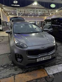 كيه سبورتج للبيع موديل 19 وارد أمريكي ضررها باب خلفي فقط بغداد بأسمي ت...