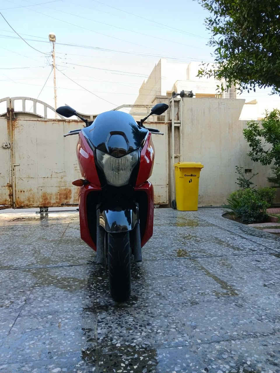 السلام عليكم للبيع هوندا فاز 11 0 الدراجه خير من الله كلش نضيفه محرك مكفول شلعه معدل فقط كفراته مصبوغه جماليه مكاني بغداد الجديد سعره مليون وبيه مجال رقمي ***********
