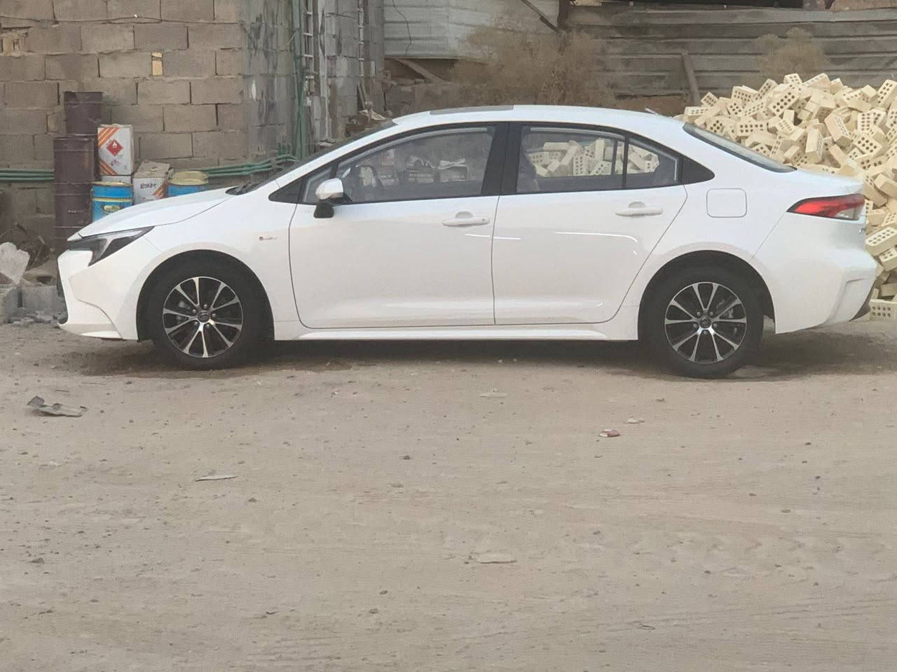 السلام عليكم كورلا 2025 هايبرد
ماشيه 6000 على وضع الشركه مكاني بغداد 
السعر 153 الشكل الامريكي 
***********
