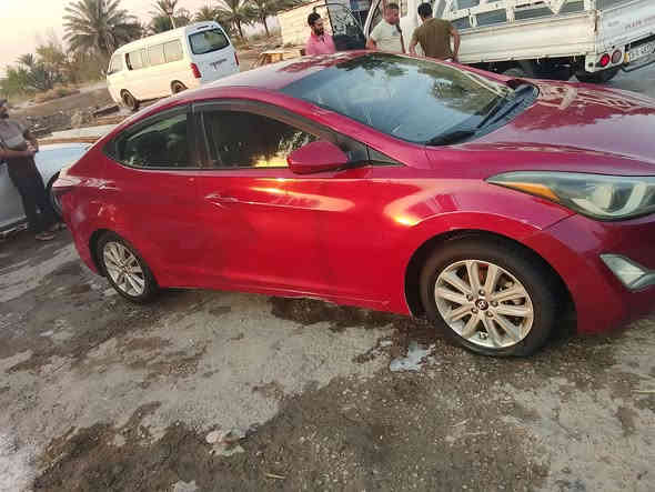 سلام عليكم النتره موديل 2016 قطعتين مبدلات ودور جماملغ الخلفي سعر100 وبيها مجال ***********
