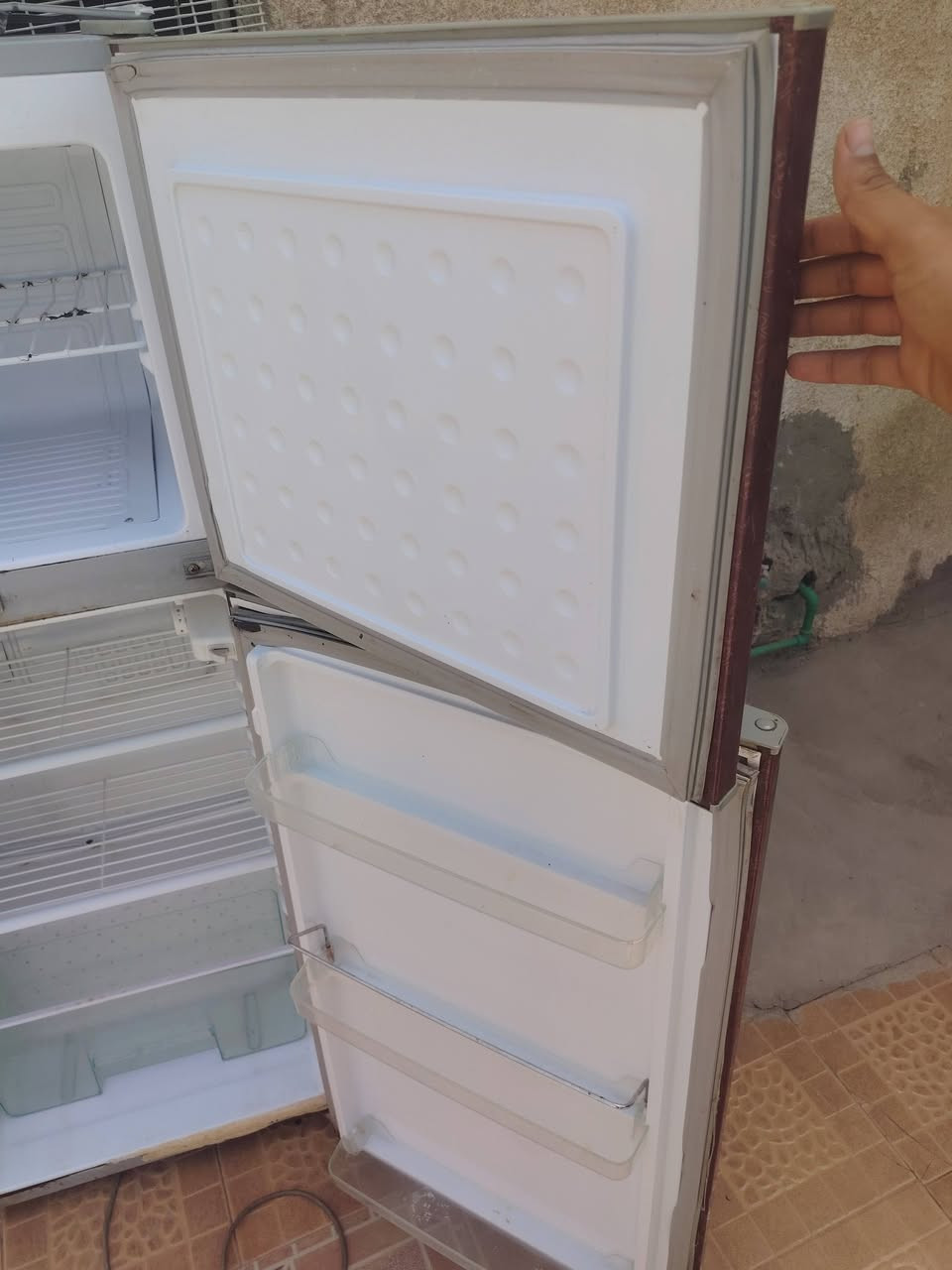 سلام عليكم اخوان متاح ثلاجه جديده  اخوان فقط الجوه يبرد قليل الفوك ثلج اما جوه بروده مالته قليله البيع مكاني نجف حي وفاء ثلاجه جديده


**إذا كنت صاحب هذا الإعلان وتريد حذفه لأي سبب، رجاءا أرسل رسالة إلى الدعم الفني**