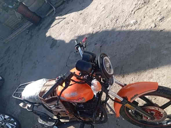 يالله سلام عليكم دراجه للبيع دايون نفخ الموديل الجديد مكينه 200 دراجه 2025 بعده زيرو زيرو هاي اول تبديله دهن اله اوراق سكنر اليريده هاذا رقي *********** ... بلا زحمه لحدد يكسرر بيه .....سهره واحد 500 وبيه مجال تمام .....
