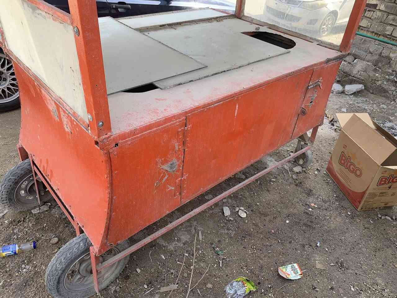 عربانه للبيع طابقين الاول ثلاث فتحات وثلاث طباخات جوة حجم متوسط عربانه تصميم مرتب ترهم كلشي سبب عندي والدي متوفي واريد اروحلة للاربعين اعلى سعر ابيع


**إذا كنت صاحب هذا الإعلان وتريد حذفه لأي سبب، رجاءا أرسل رسالة إلى الدعم الفني**