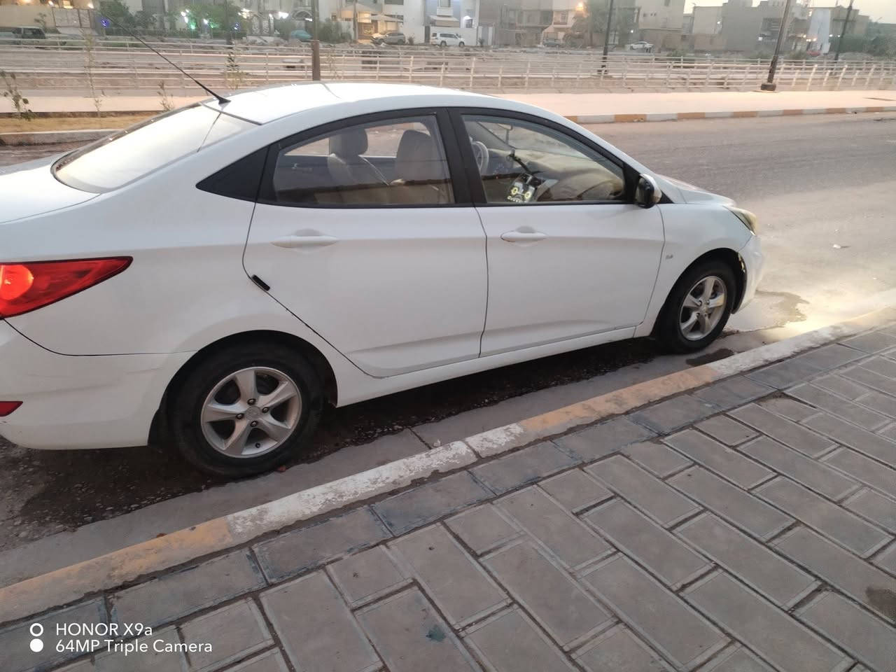 السلام عليكم اكسنت للبيع رقم بابل مكانهه بابل بيهه بس جاملغ عكس السايغ صبغ وشبر من البنيد بارد سعر ٩٠وبيهه مجال تفاصيل اكثر ع رقم ***********

